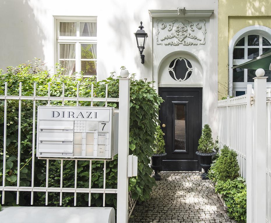 Dirazi Guesthouse & Apartments Gmbh Frankfurt am Main Exterior photo